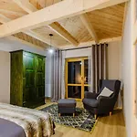 Apartment Willa Olsza Wood House & Mountain View & Sauna Zakopane