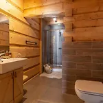Willa Olsza Wood House & Mountain View & Sauna Apartment *