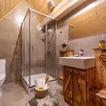 Apartment Willa Olsza Wood House & Mountain View & Sauna *