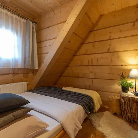 Olsza Wood House & Mountain View & Sauna Апартаменты *