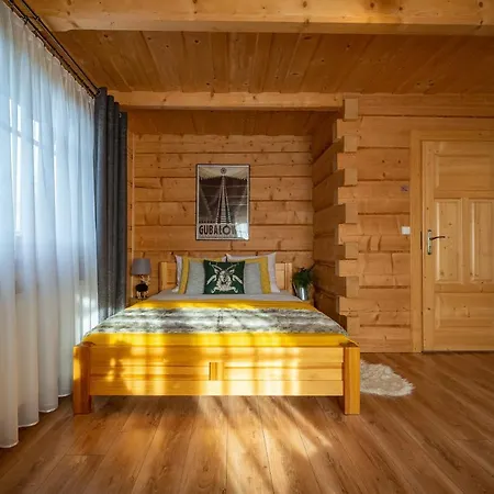 Olsza Wood House & Mountain View & Sauna 자코파네